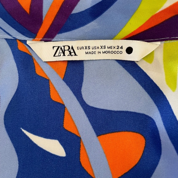 Zara Button Down Blouse Top Long Sleeve Geometric Pucci Print Size XS - Picture 7 of 7
